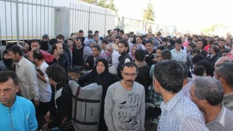 Cilvegözü Sınır Kapısı Giriş Çıkışlara Açıldı