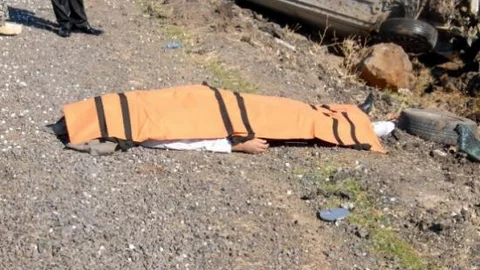 Taziyeye Giden Aile Kaza Yaptı: 2 Ölü 3 Yaralı