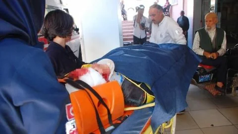 Çocukların Arabayla Gezisi Kazayla Sonuçlandı: 3 Yaralı