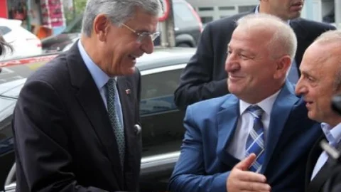 Bakan Bozkır Partililerle Bayramlaştı