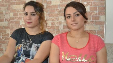 İranlı 3 Kardeş Kırbaçtan Kaçıp Türkiye'ye Sığındı