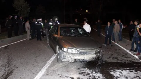 Kütahya'da Trafik Kazası: 2 Yaralı