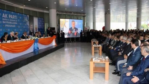 Ak Parti Osmangazi'den Bayramlaşma Etkinliği