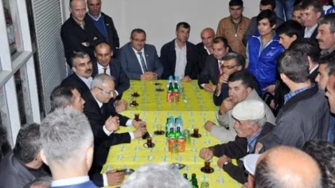 Milletvekili Candan Başkan Uysal İle Köyleri Ziyaret Etti