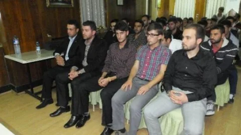 Türkmen Komutan Nevşehirli Gençlere Suriye Savaşını Anlattı