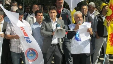 Sandıklı'da Eğitimcilerin İş Bırakma Eylemi