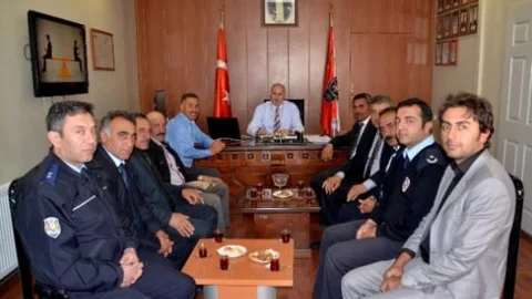 Sarıkamış Emniyeti Muhtarları Bilgilendirdi