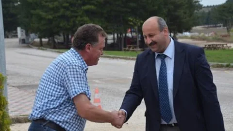 Duyarlı Esnaftan Türk Diline Destek