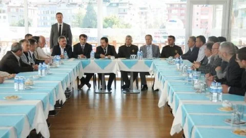 Siyanürle Altın Arama Konusu Görüşüldü