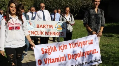 Bartın Valisi Azizoğlu Yaşlılarla Sağlık İçin Yürüdü