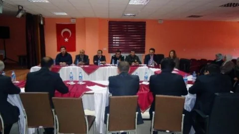 Kelkit'te Halk Eğitimi Planlama Ve İşbirliği Komisyonu Toplandı