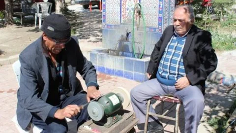 Tavşanlı'da Bıçaklar Kurban'a Bileniyor