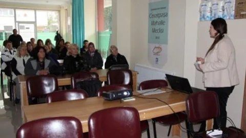 Çanakkale'de 'çocuk İstismarı Ve Kadına Şiddet' Konferansı