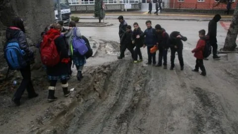 Yozgat Celal Atik Ortaokulu Öğrencilerinin Çamur İle İmtihanı