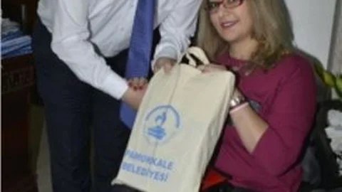 Engellilerden Başkan Gürlesin'e Ziyaret