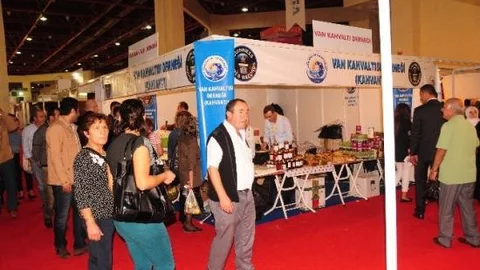 Van Kahvaltısı Derneği 'travel Turkey İzmir Fuarı'na Gidiyor