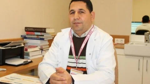 Gövde Ve Baş Kısmı Yüksekte Uyumak Reflü Hastalarını Rahatlatıyor