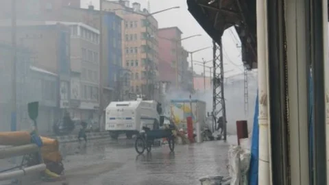 Yüksekova'da Olaylar Çıktı