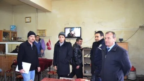 Kahvehanelerde Sigara Denetimi