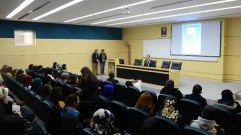 Saü'de Dünya Engelliler Günü Dolayısıyla Seminer Düzenlendi