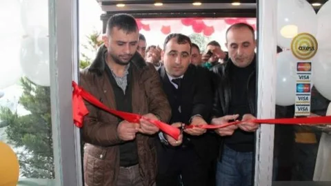 Boksör Selçuk Aydın Trabzon'da Kafe Açtı