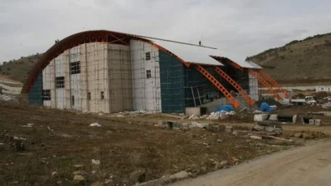 Yozgat Yüzme Havuzu İnşaatı Hızla Sürüyor