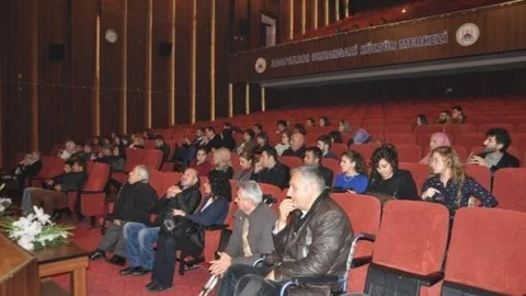 Engelliler Gününde Müziğe Doydular