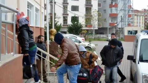 Tekirdağ'da Kaçak 5 Suriyeli Yakalandı