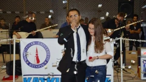 Sahnede Evlilik Teklifi