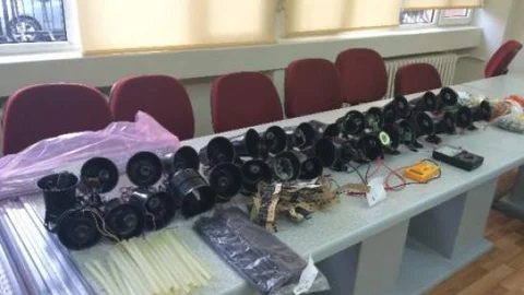 Kuşları Kandırmak İçin Düzenek Yaptı Facebook Sayesinde Yakalandı