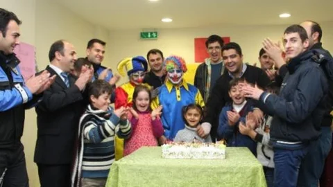 Beü Öğrencilerinden Engellilere Ziyaret