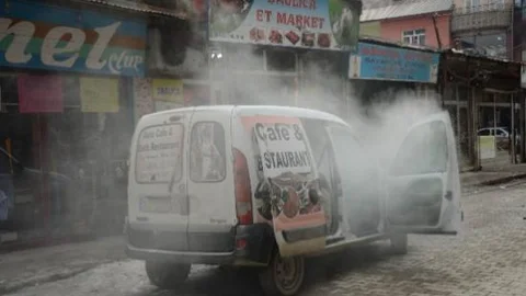 Askeri Konvoya Taşlı Saldırı