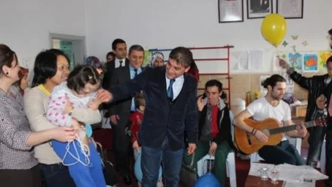 Tavşanlı'da Çocuklara 'moral' Terapisi