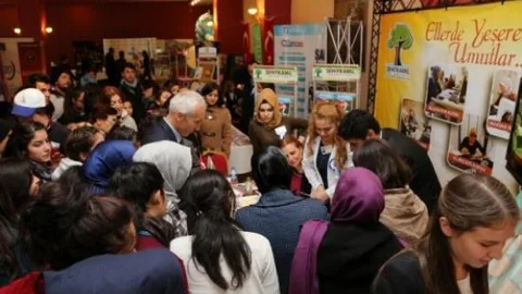 Şehitkamil Standına Yoğun İlgi