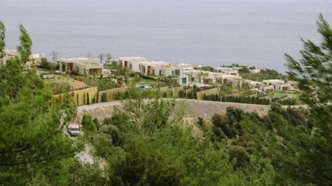 5 Milyon Euro'luk Villalarda Aidat Tartışması