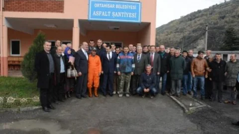 Başkan Genç Fen İşleri Müdürlüğü Personeli İle Bir Araya Geldi