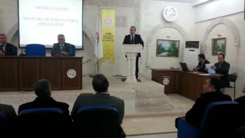 Artuklu'da Muhtarlar Toplantısı
