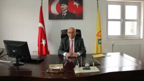 Milli Piyango Yılbaşı Biletleri Ptt'de Satışa Sunuldu