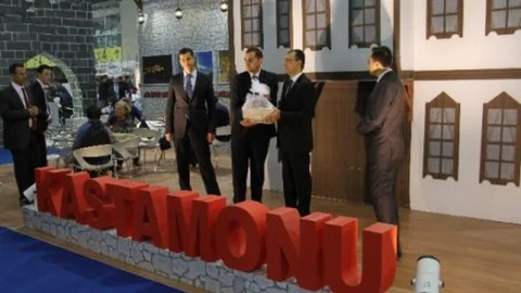 Kastamonu Belediyesi İzmir'de Fuara Katıldı