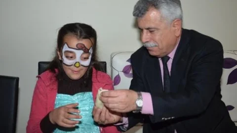 Yetim Ve Engelli Çocuklara Hem Yardım Hem Eğlence