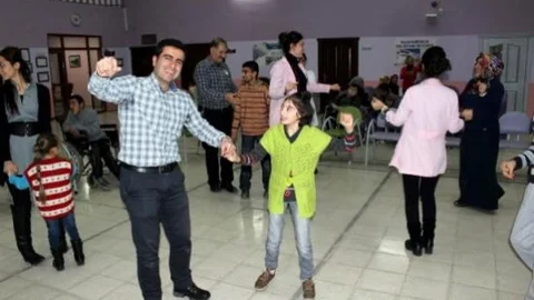 Engelli Gençler Gönüllerince Eğlendi