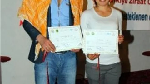 Çobanlık Kursunda Tanışıp Sertifika Töreninde Nişanlandılar