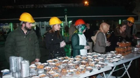 Düzceli Gençler Madencileri Unutmadı