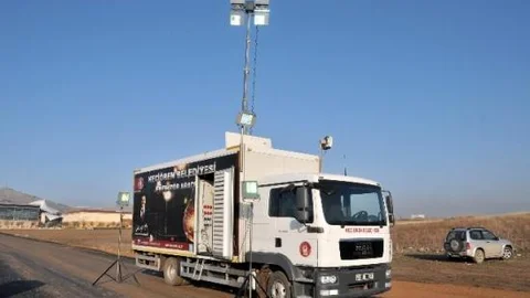 Bu Jeneratör Bir Köyü Aydınlatır