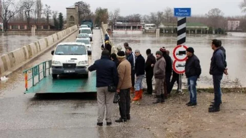 Tunca Köprüsüne Platform Kuruldu