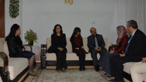 Vali Kürklü Engelli Vatandaşları Evlerinde Ziyaret Etti