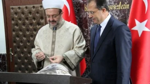 Diyanet İşleri Başkanı Mehmet Görmez Bingöl'de