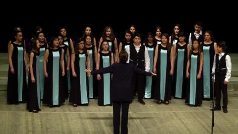 Serenas Çok Sesli Gençlik Korosu Büyük Beğeni Topladı