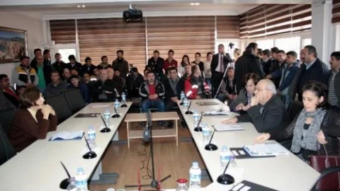 İşçilerin Parasını Ödemek İçin Arsa Satışına Chp'liler Karşı Çıktı