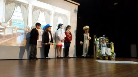 Minik Öğrenciler Öğretmenleri Canlandırdı